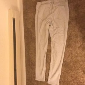 Kenzie light grey mid rise ankle jeans